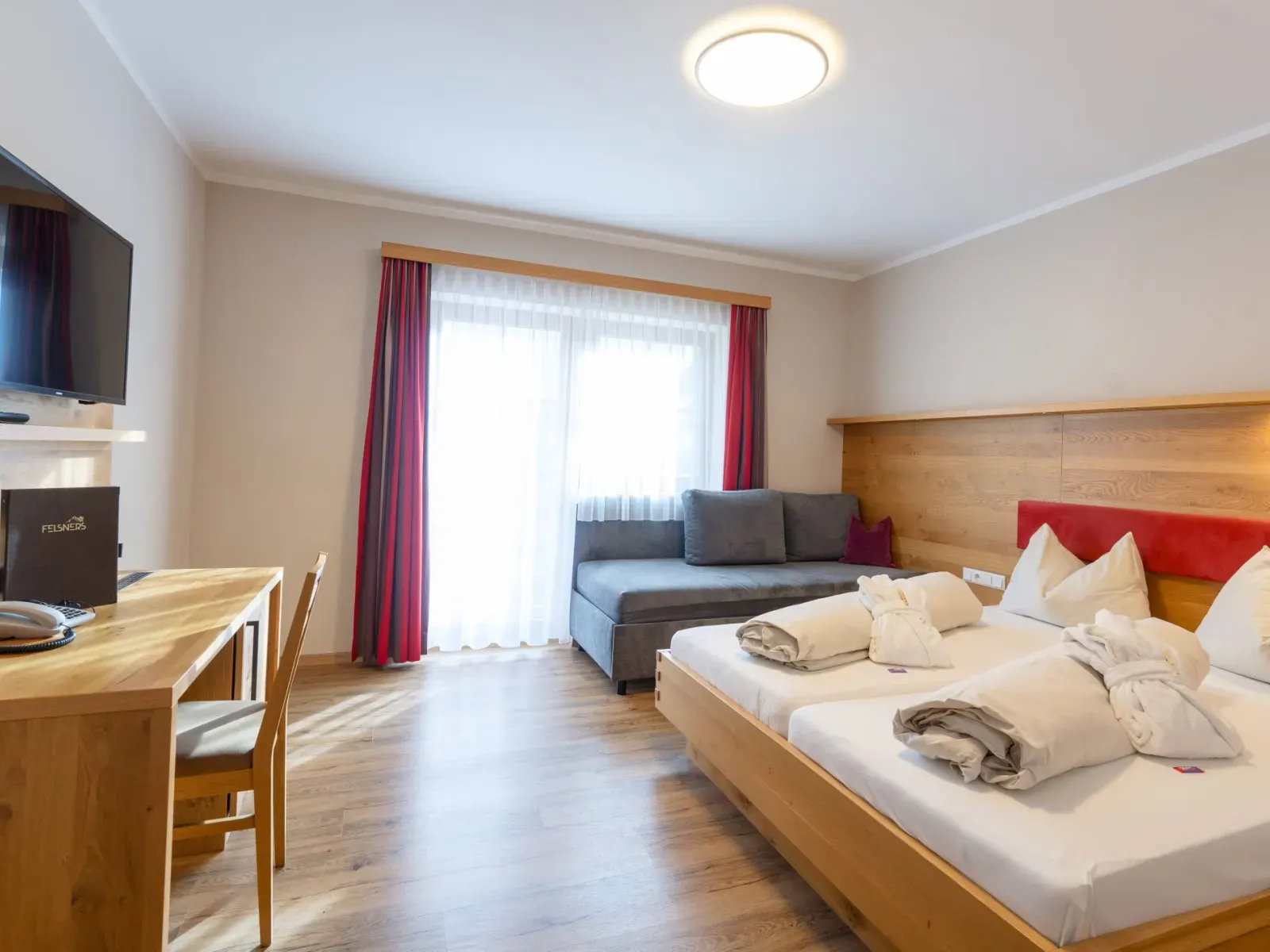 Pokój rodzinny Enzian w hotelu Felsners