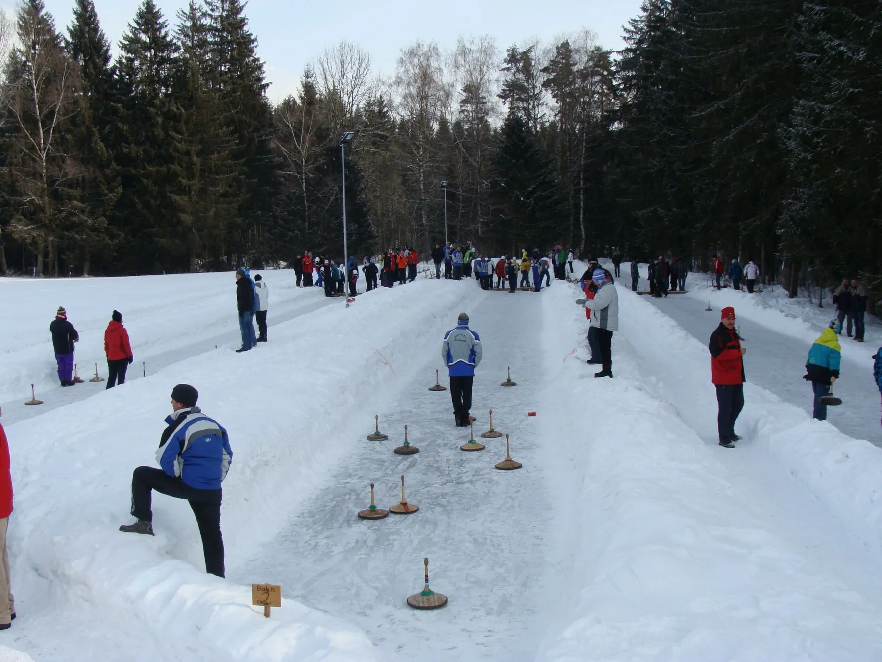 Lodowisko i tor do curlingu przy hotelu Häuserl im Wald